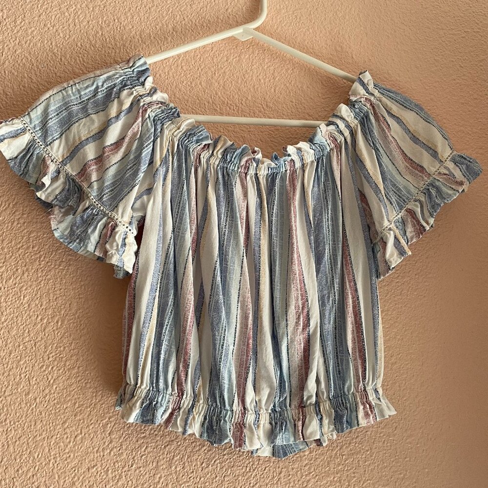Ocean Drive Off the Shoulder Short Peasant Style Cropped Top (Size S)